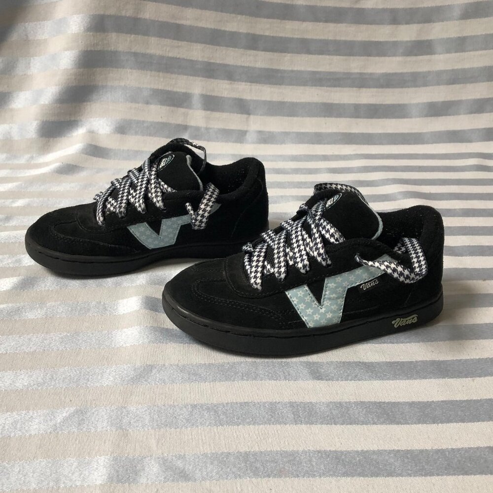 Youth Size 1 Black/Blue Vans Sneakers With Black and White Laces